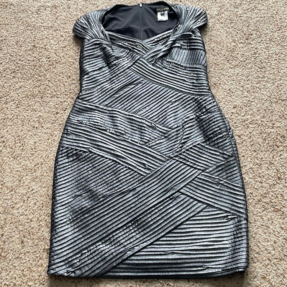 Tadashi Shoji grey/silver/pewter dress size XL
